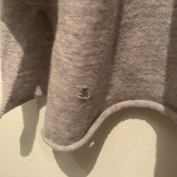 Fantastic Cynthia Rowley 100% Fine Merino Wool Grey Shall SZ XL - Picture 5 of 9